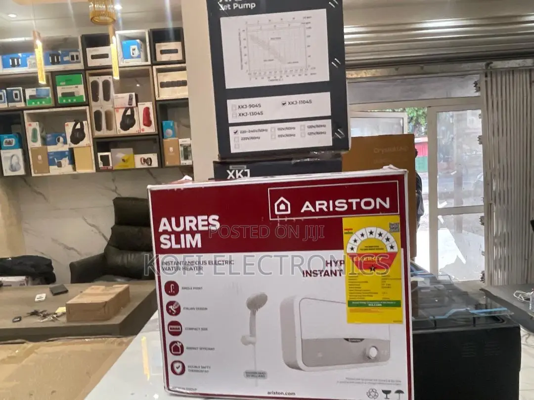 Sturdy Ariston Aures Slim Compact Hot Water System
