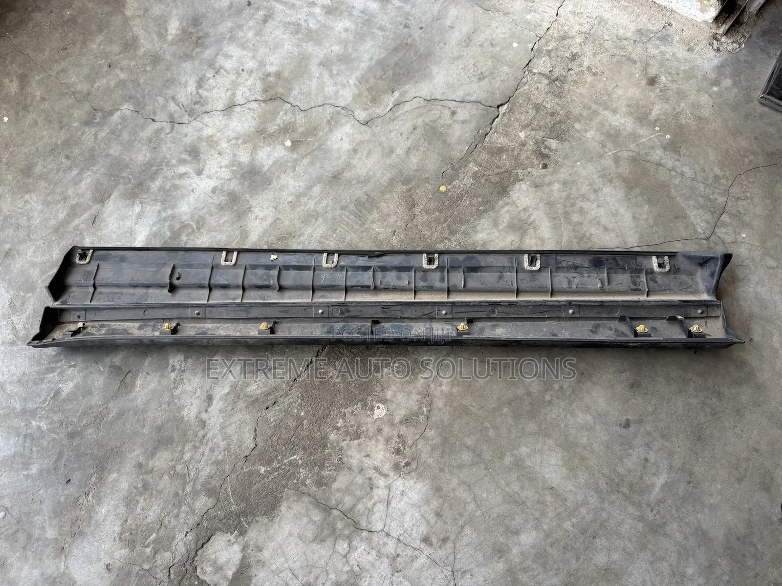 Lexus Nx300h 2014-2021 Front Left Side Door Lower Bottom Molding Trim