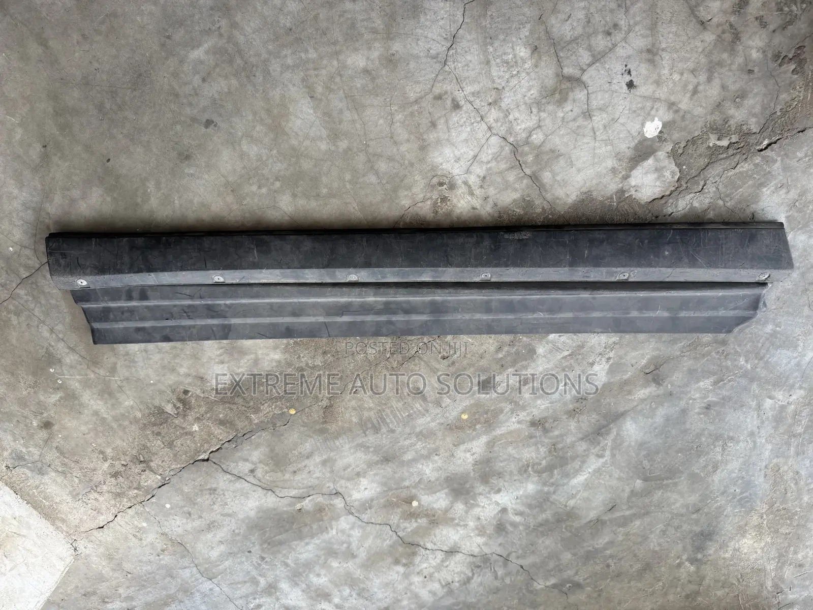 Lexus Nx300h 2014-2021 Front Left Side Door Lower Bottom Molding Trim
