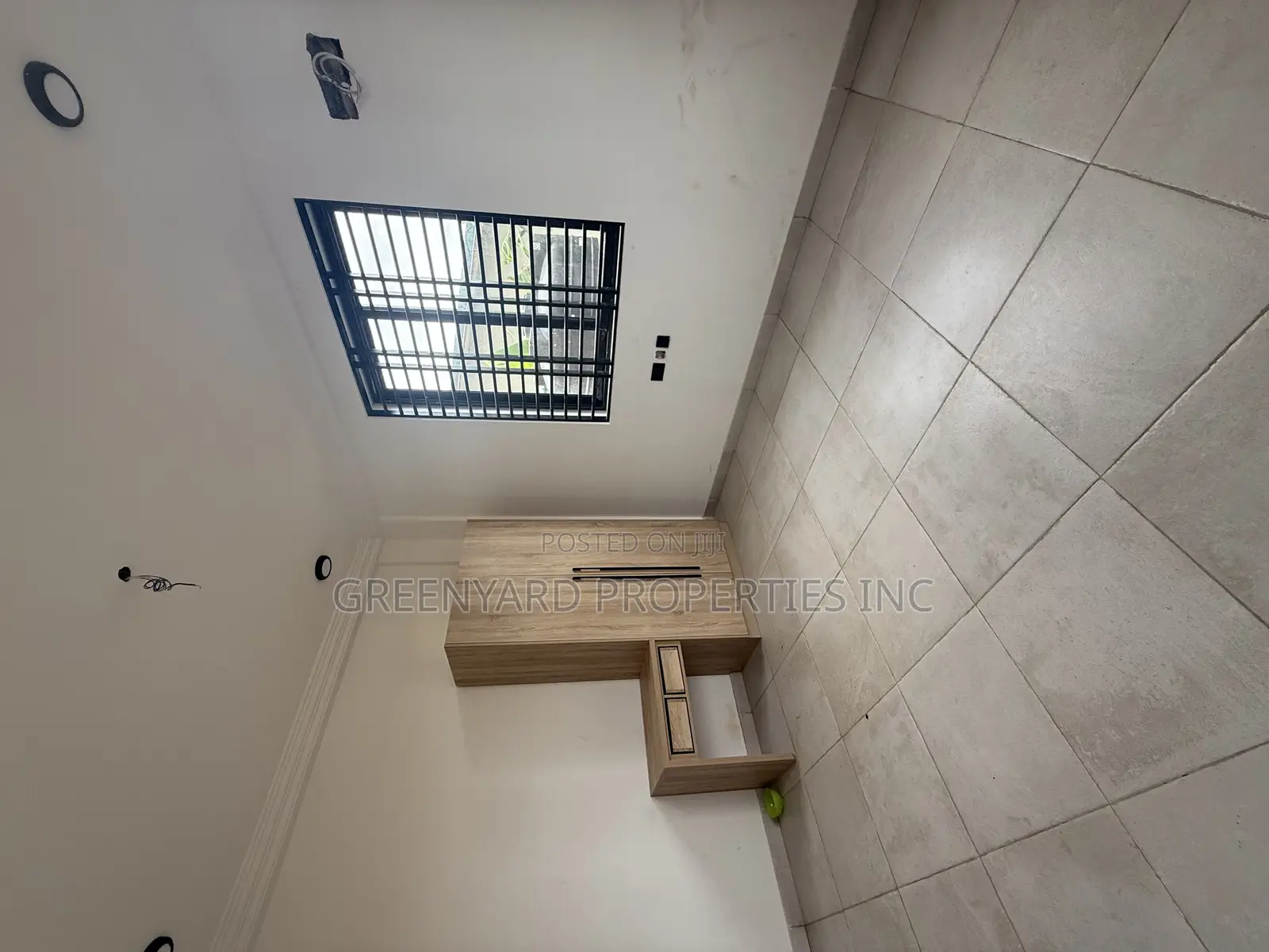 2bdrm Apartment in American House, East Legon for rent