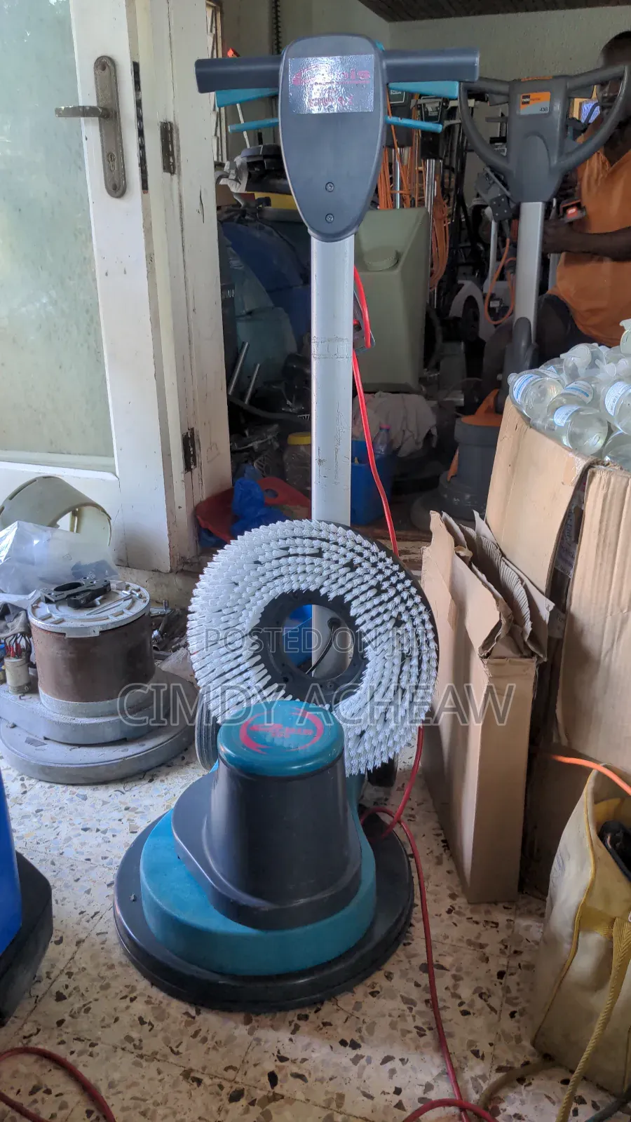 Truvox Floor Scrubber