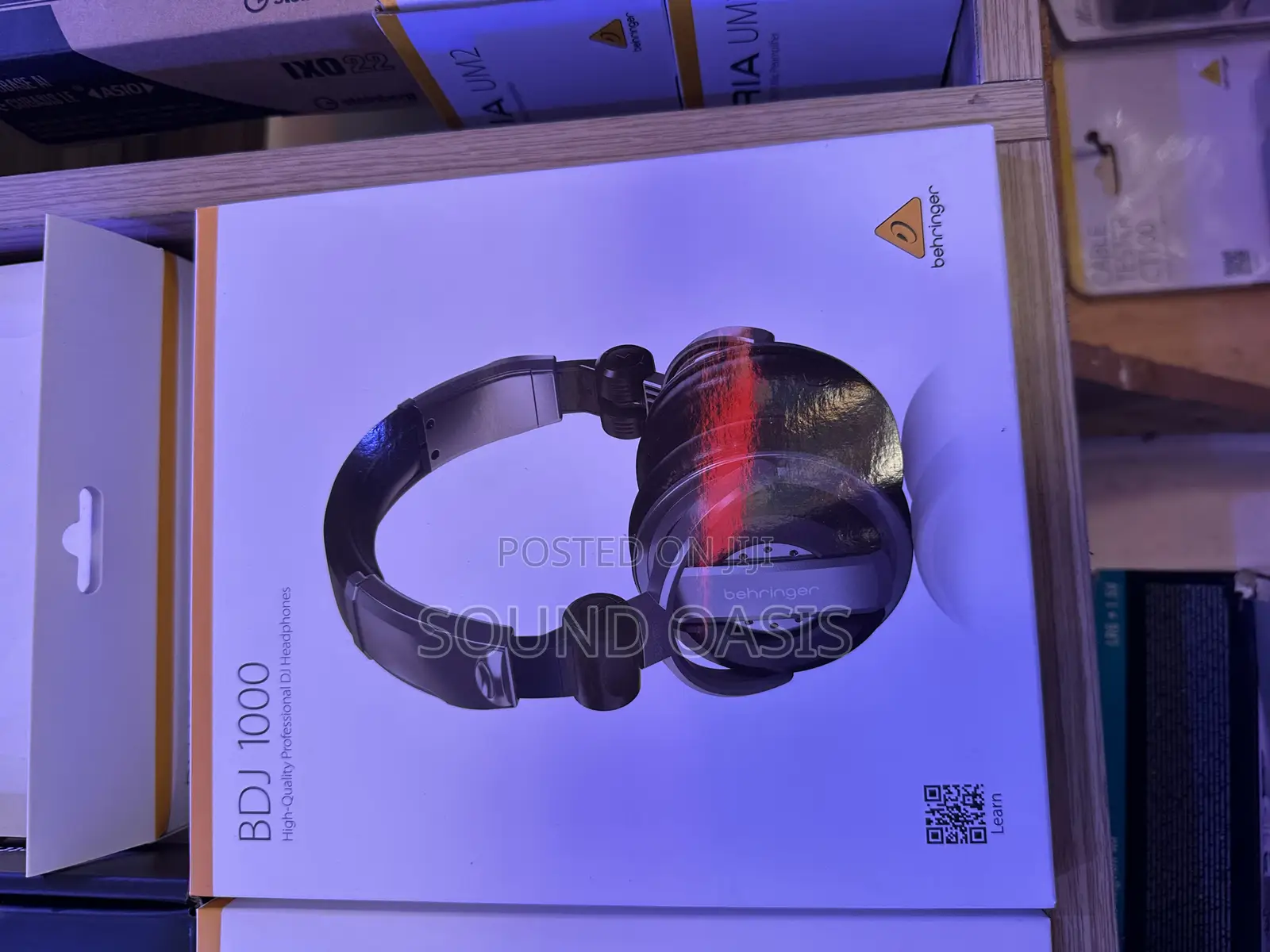 Behringer Bdj 1000 Professional Headphones