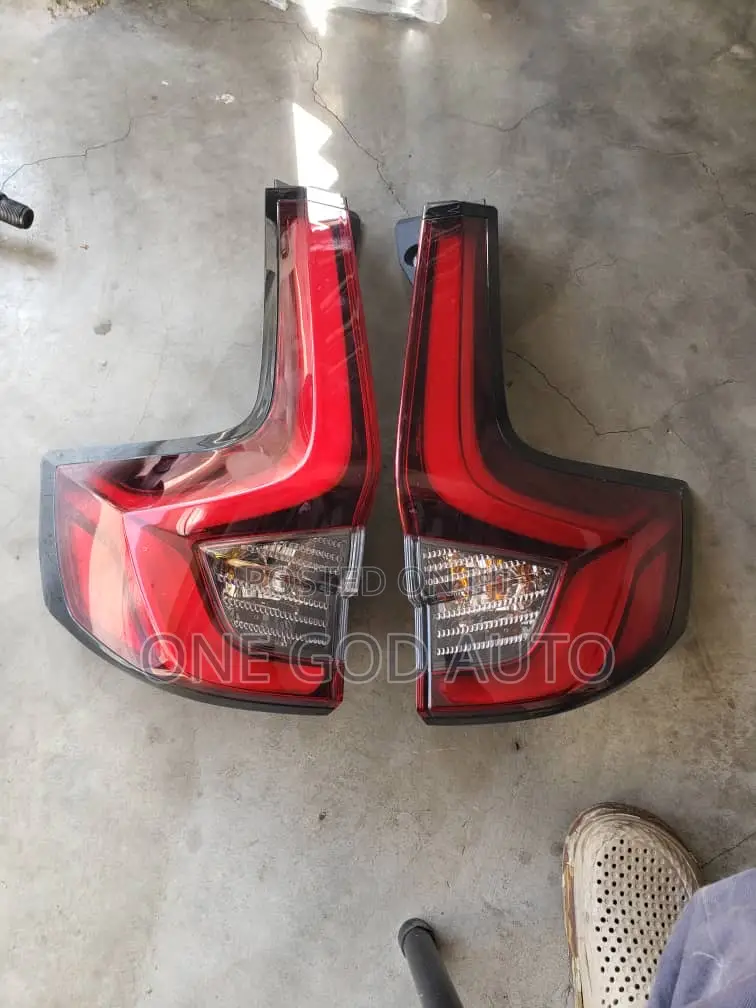 Honda CRV 2022,2023,2024,2025 Tail Lights