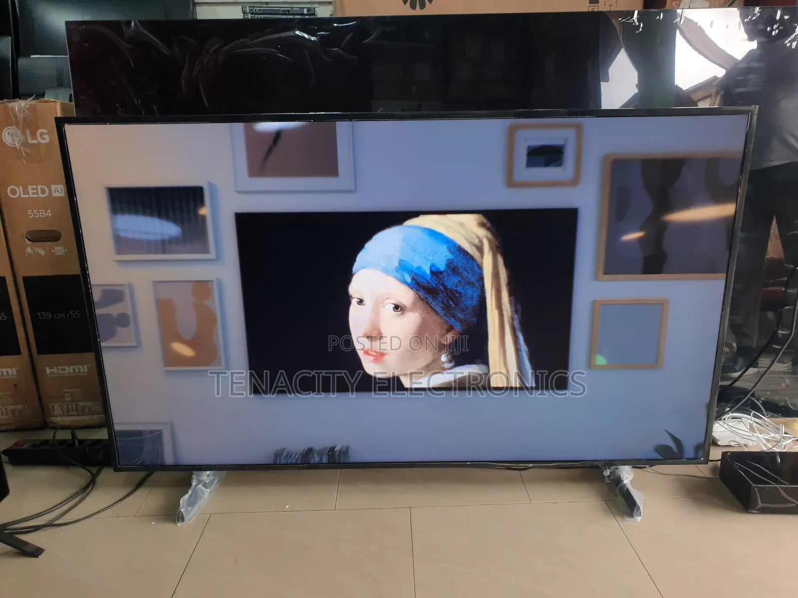 Qled Picture Frame 55"Samsung Uhd HDR Smart Satellite Tv