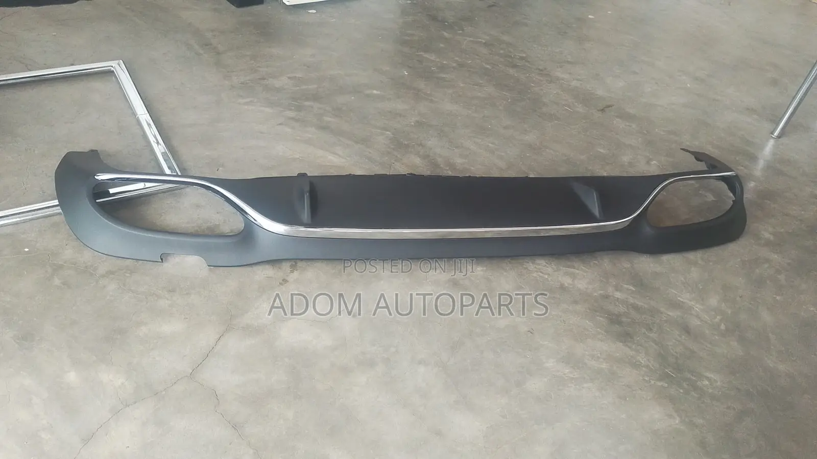 Mercedes Benz E300 E350 E400 Back Bumper Diffuser