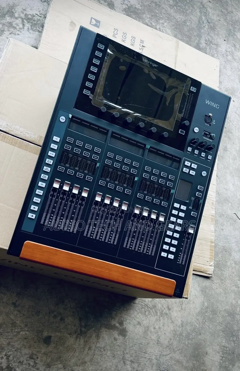 Behringer Wing Compact Digital Mixer