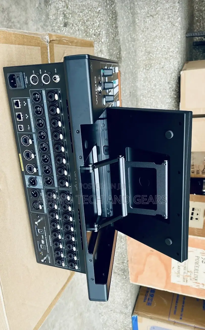 Behringer Wing Compact Digital Mixer