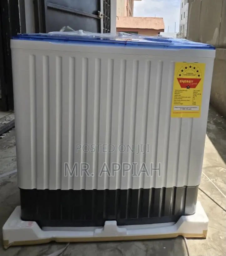 Energy Sufficient Nasco 10kg Twin Tub Top Load Washing Machine.