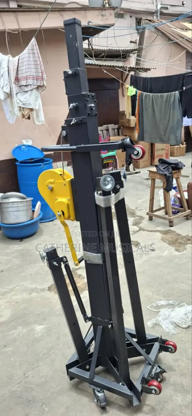 Line Array Stand