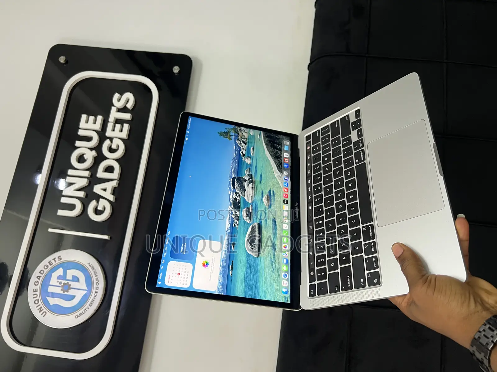 Laptop Apple MacBook Pro 2022 M2 8GB Intel Core M2 SSD 256GB