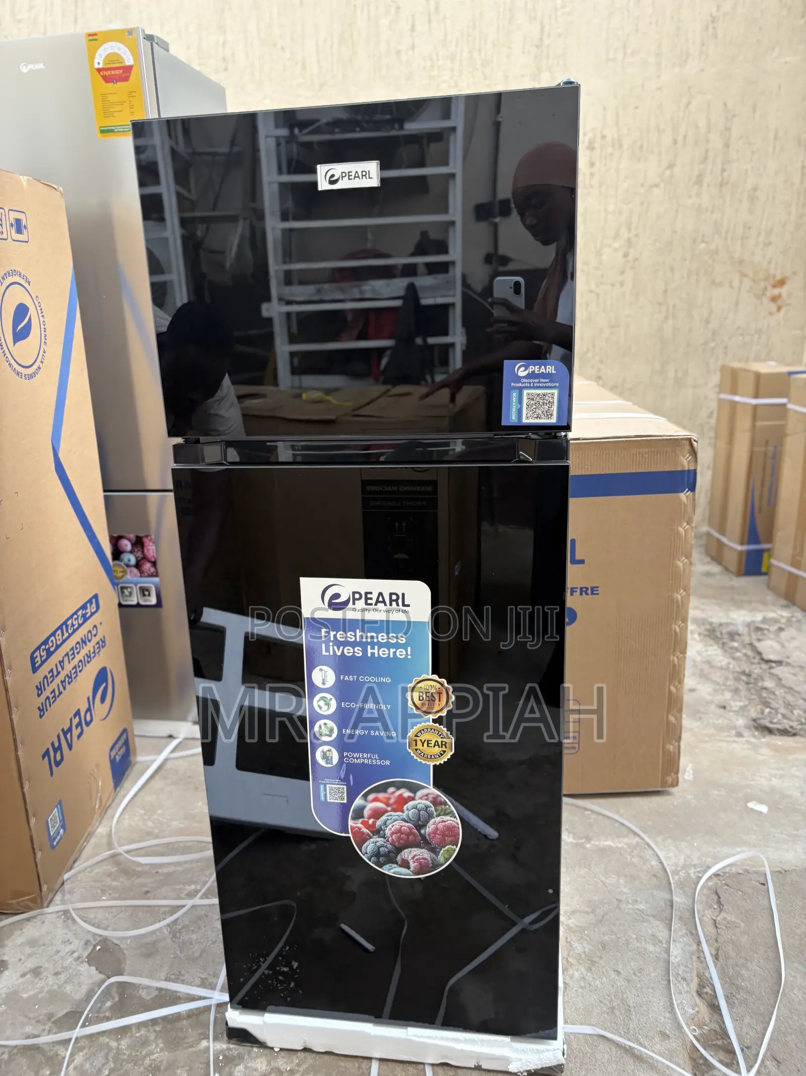 Energy Saving Pearl Pf-252tbg-5e —208ltrs Double Door Fridge(Glass)