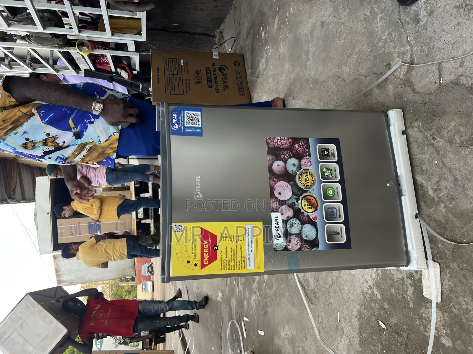 Extremely Chilling Pearl Pf-091-2b —72ltrs Single Door Refrigerator.