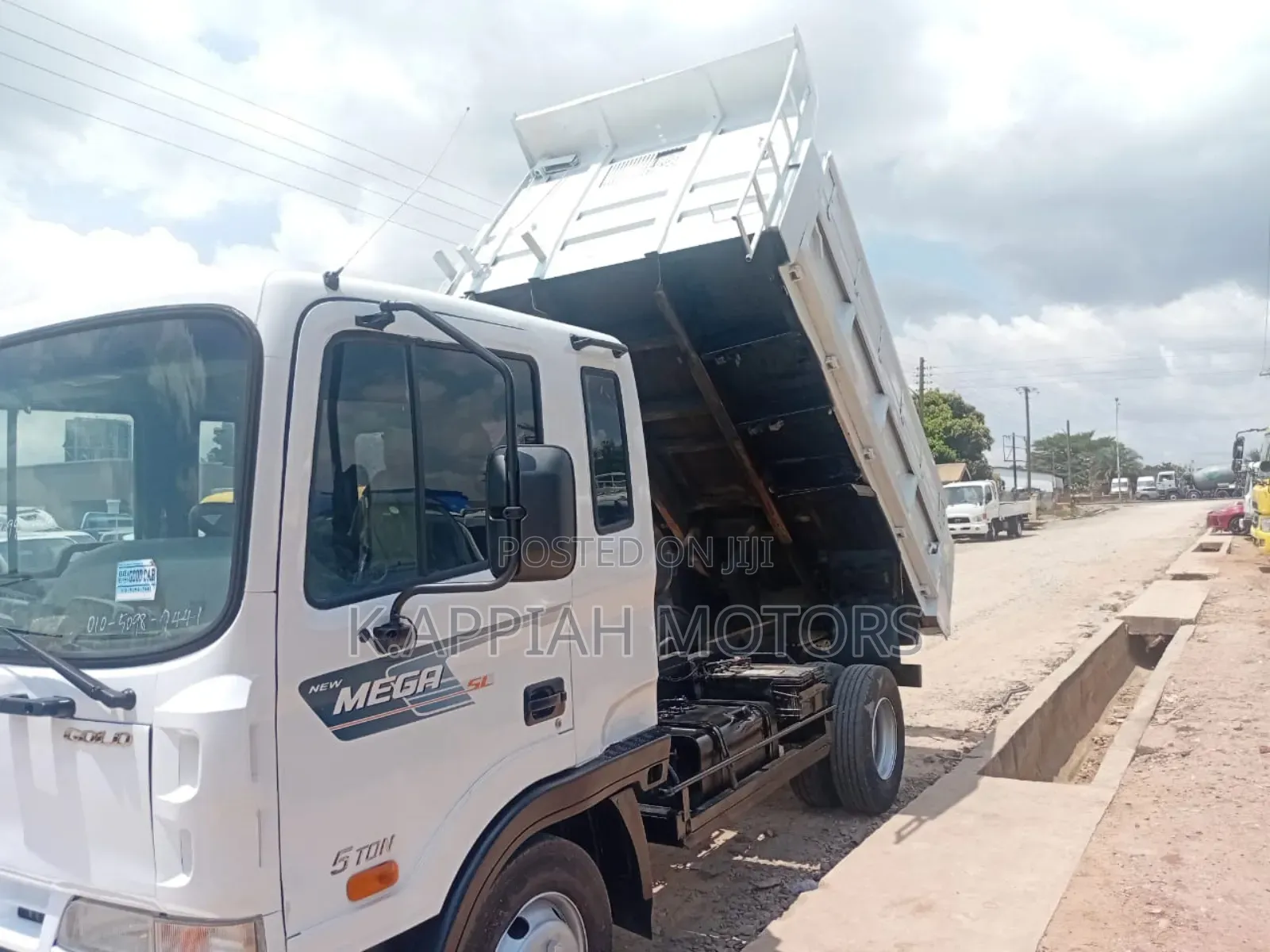 Tipper Truck