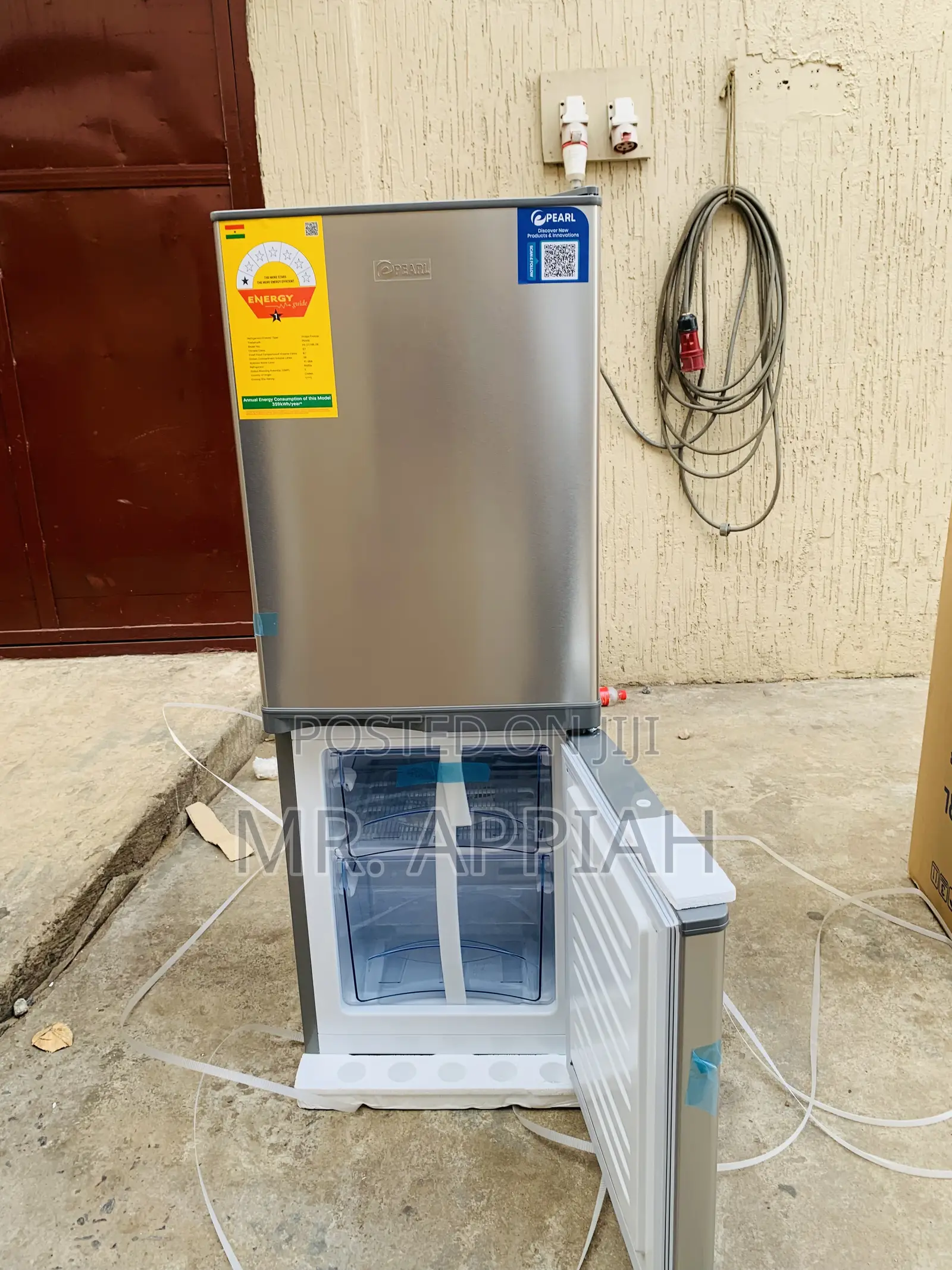 Long Lasting Pearl Pf-2170b-2b— 125ltrs 2 Door Refrigerator
