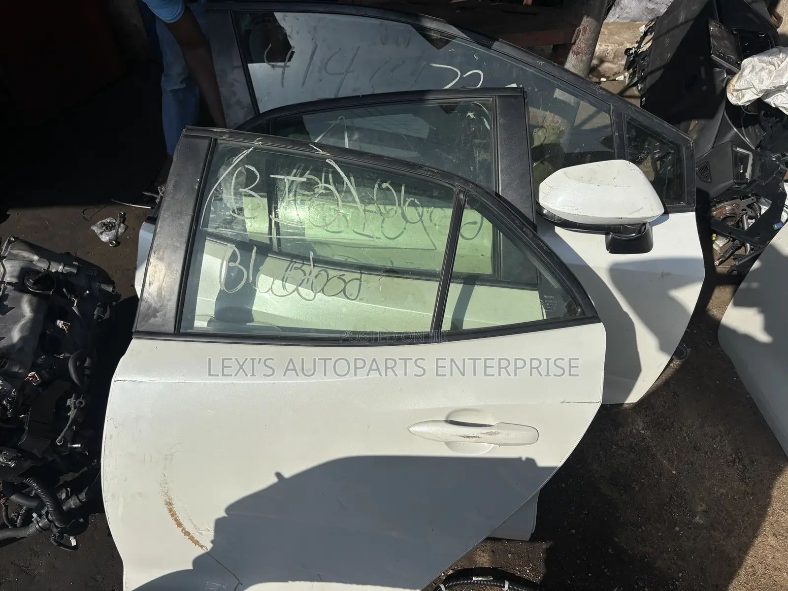 Toyota Corolla 2020-2025 Doors Available