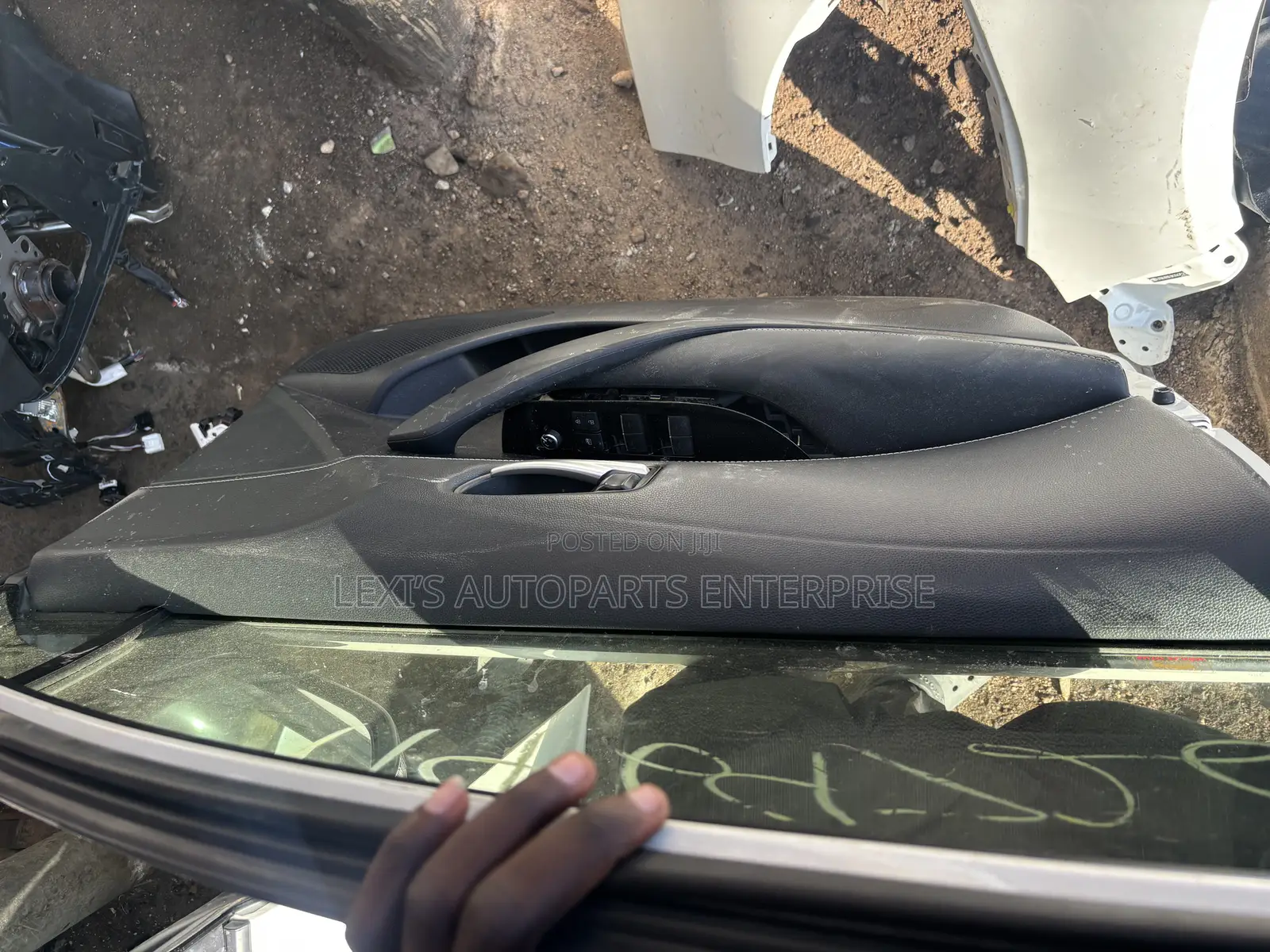 Toyota Corolla 2020-2025 Doors Available