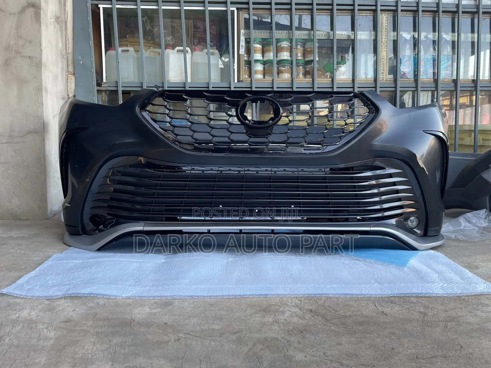 Toyota Highlander 2019-2023 Front Bumper Complete Available