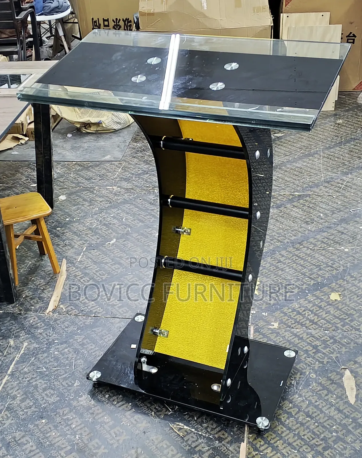 Glass Pulpit
