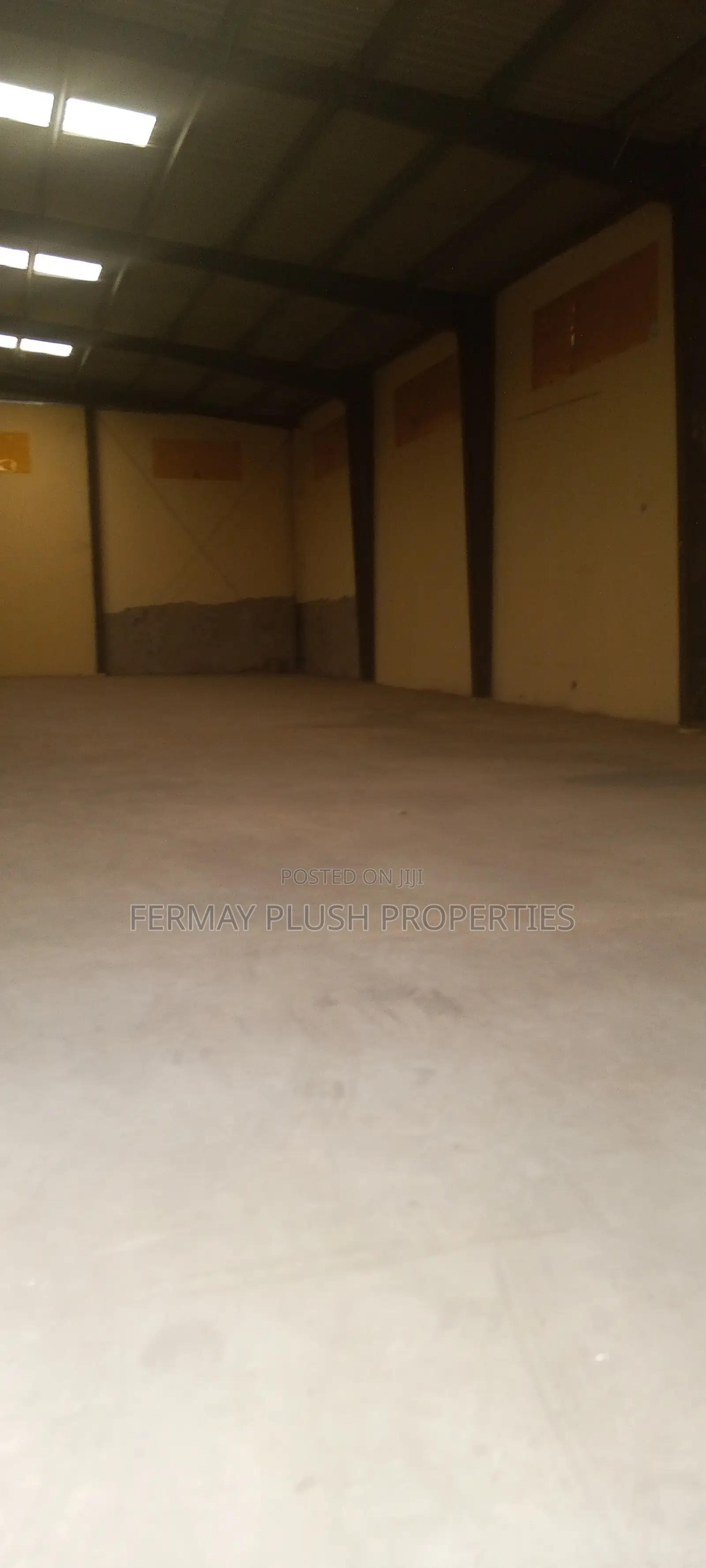 2000 Square Meters Warehouse for Rent in Spintex
