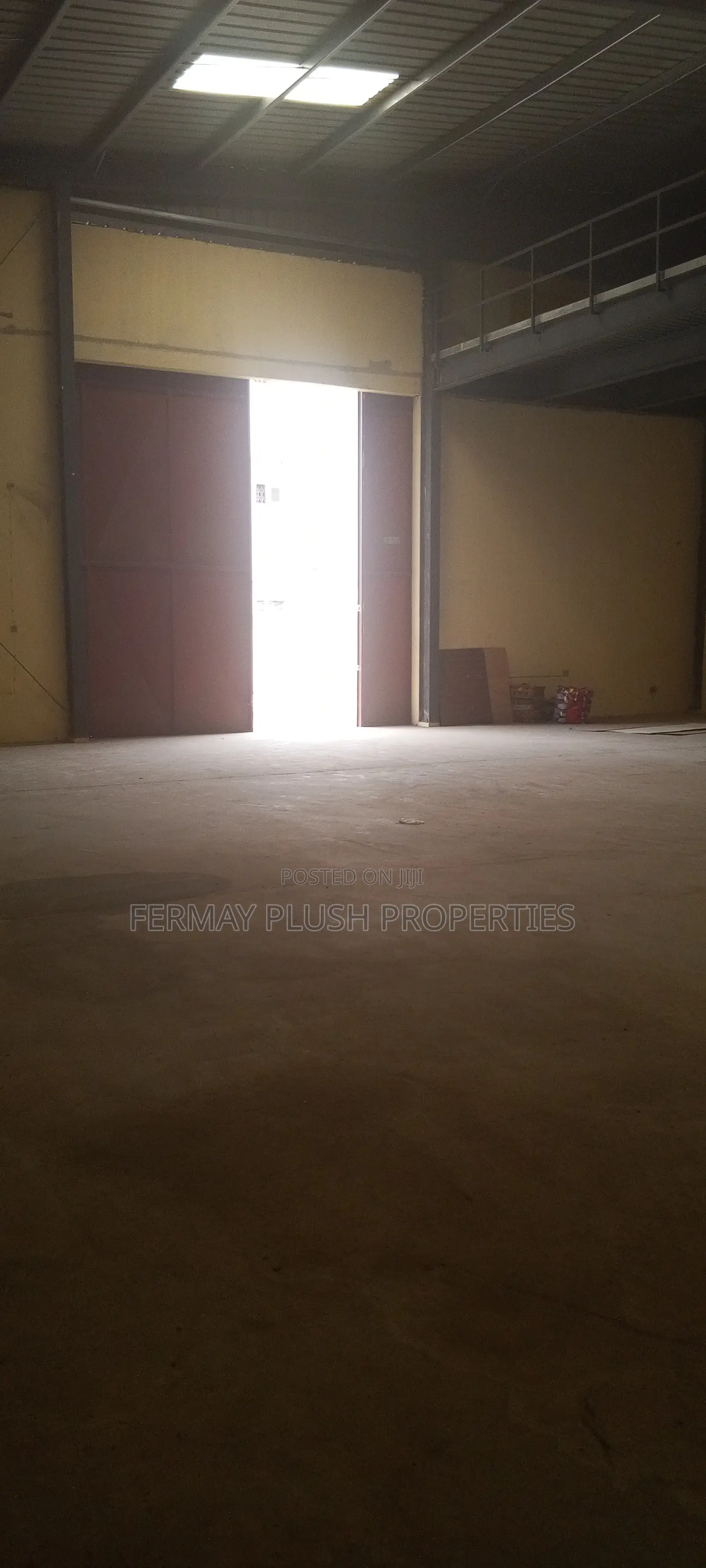 2000 Square Meters Warehouse for Rent in Spintex