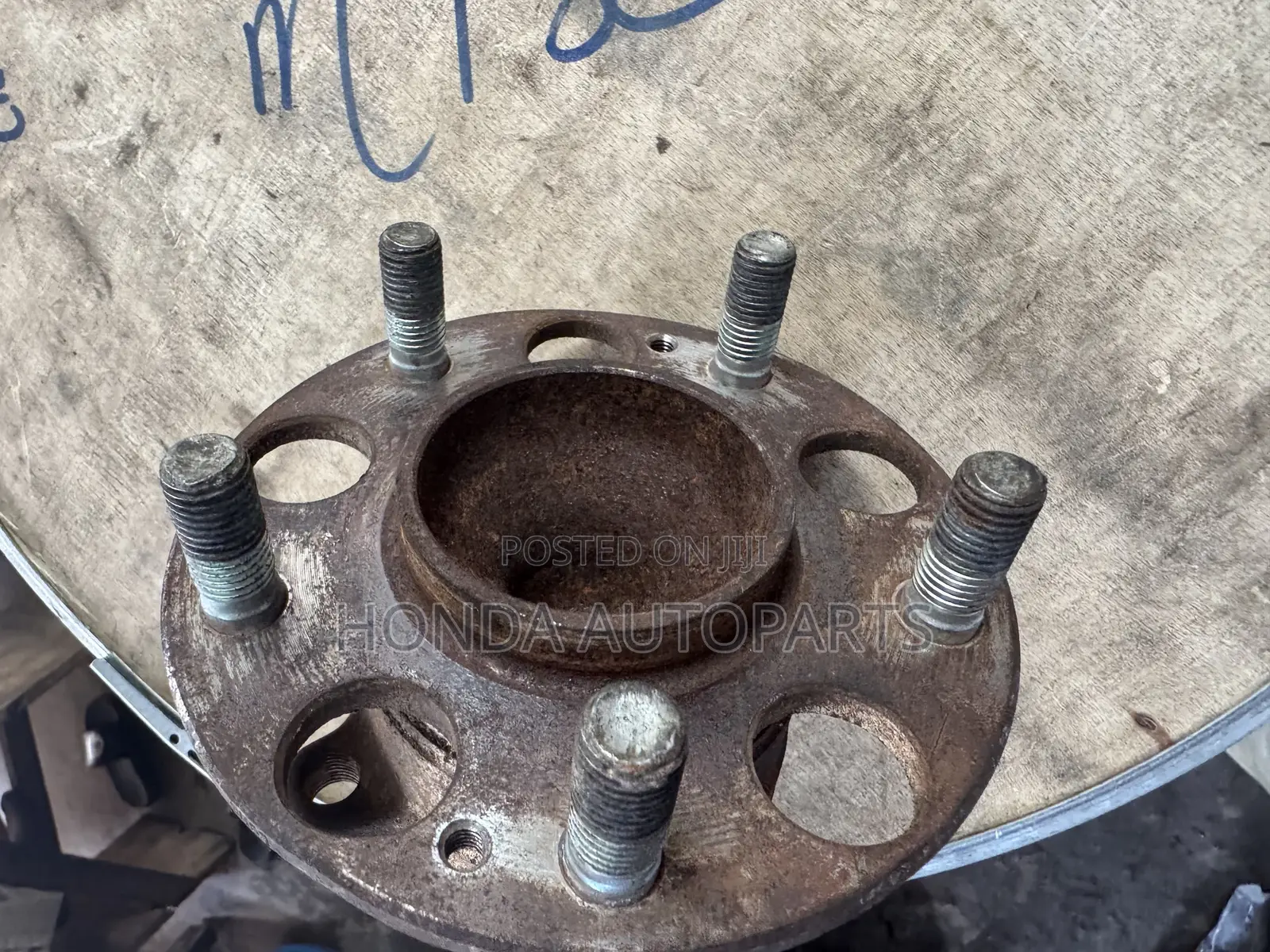 Honda Accord 2018,2019,2020 Back Hub.