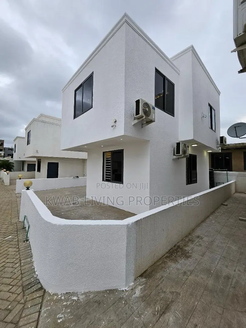 2bdrm House in Nmai-Dzorn for rent