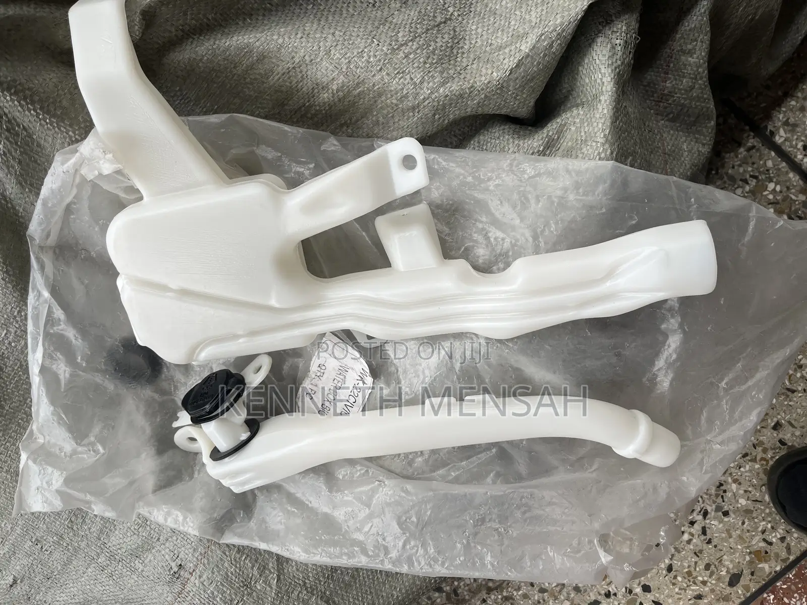 Honda Civic 2022-2024 Wiper Wash Bottle