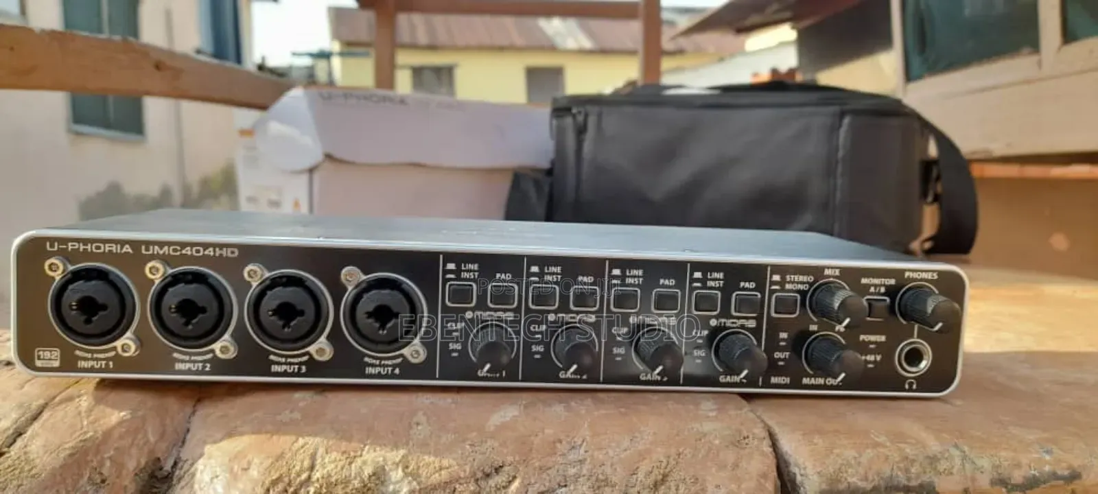 Behringer Uphoria Umc 404uhd Audio Interface Rent