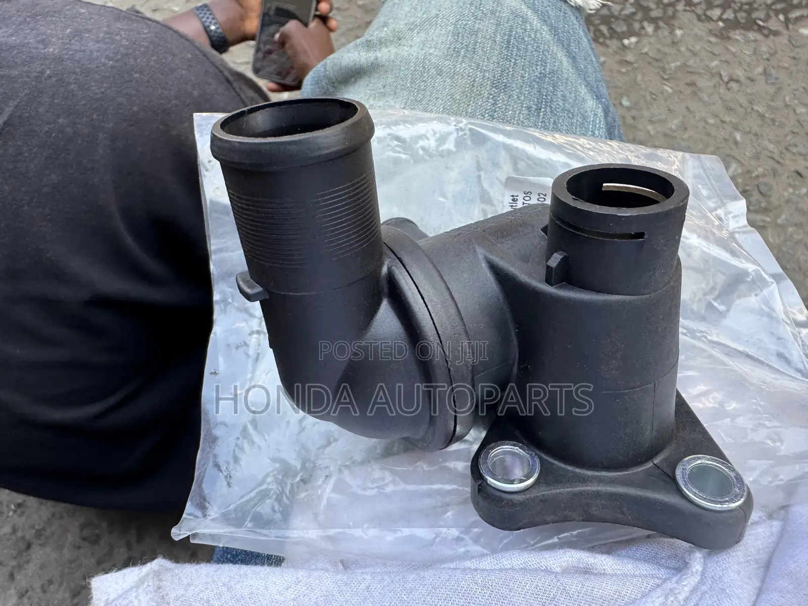 Kia Picanto Water Outlet.9