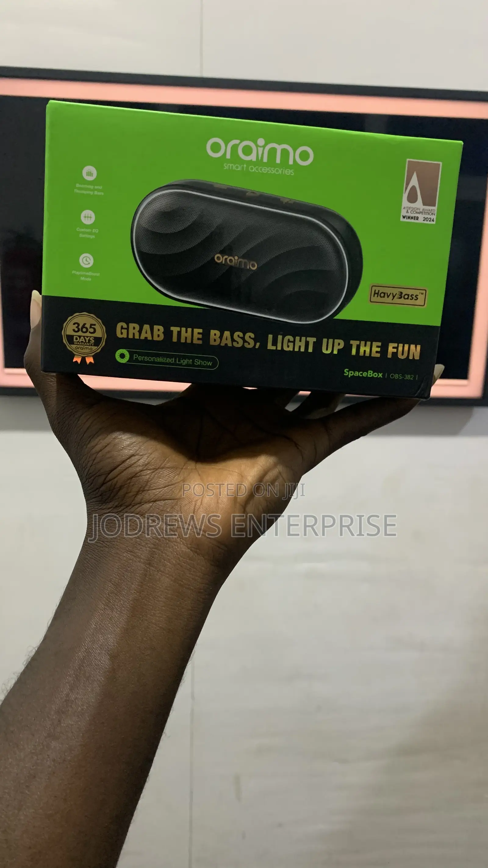 Oraimo Spacebox 8w Fm Wireless Speaker