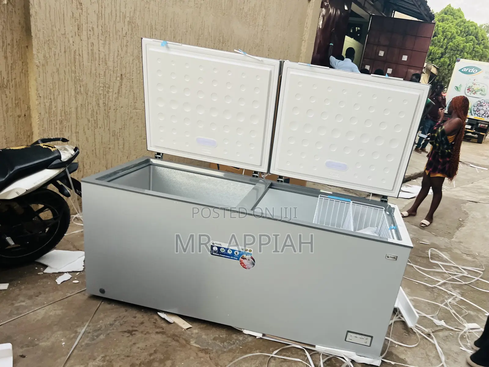 Sealed in Box Pearl PCF-6040-1a 508liters 2 Door Electric Freezer 
