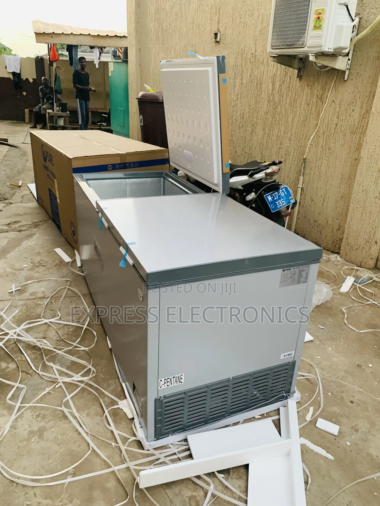Better Deal on Pcf—9100-1a Pearl Double Door Chest Freezer