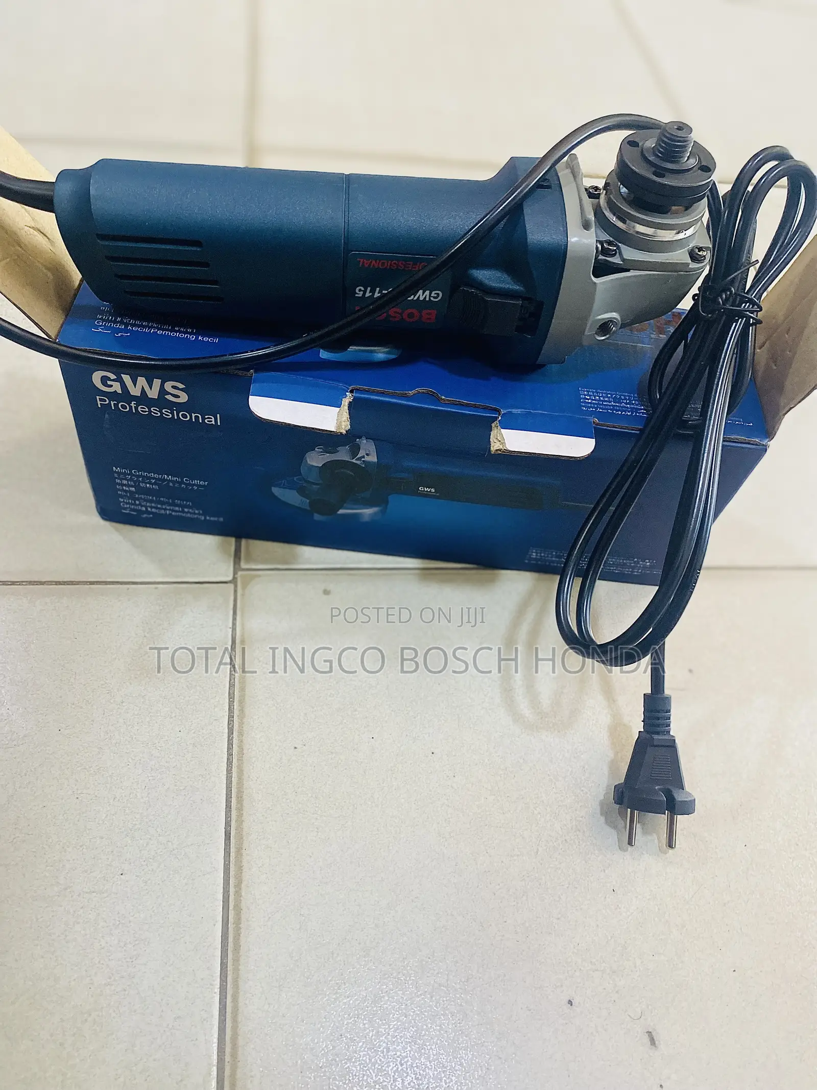 Cutting Machine/ Grinding Bosch 4.5 Angle Grinder 800 - 1000 Watt