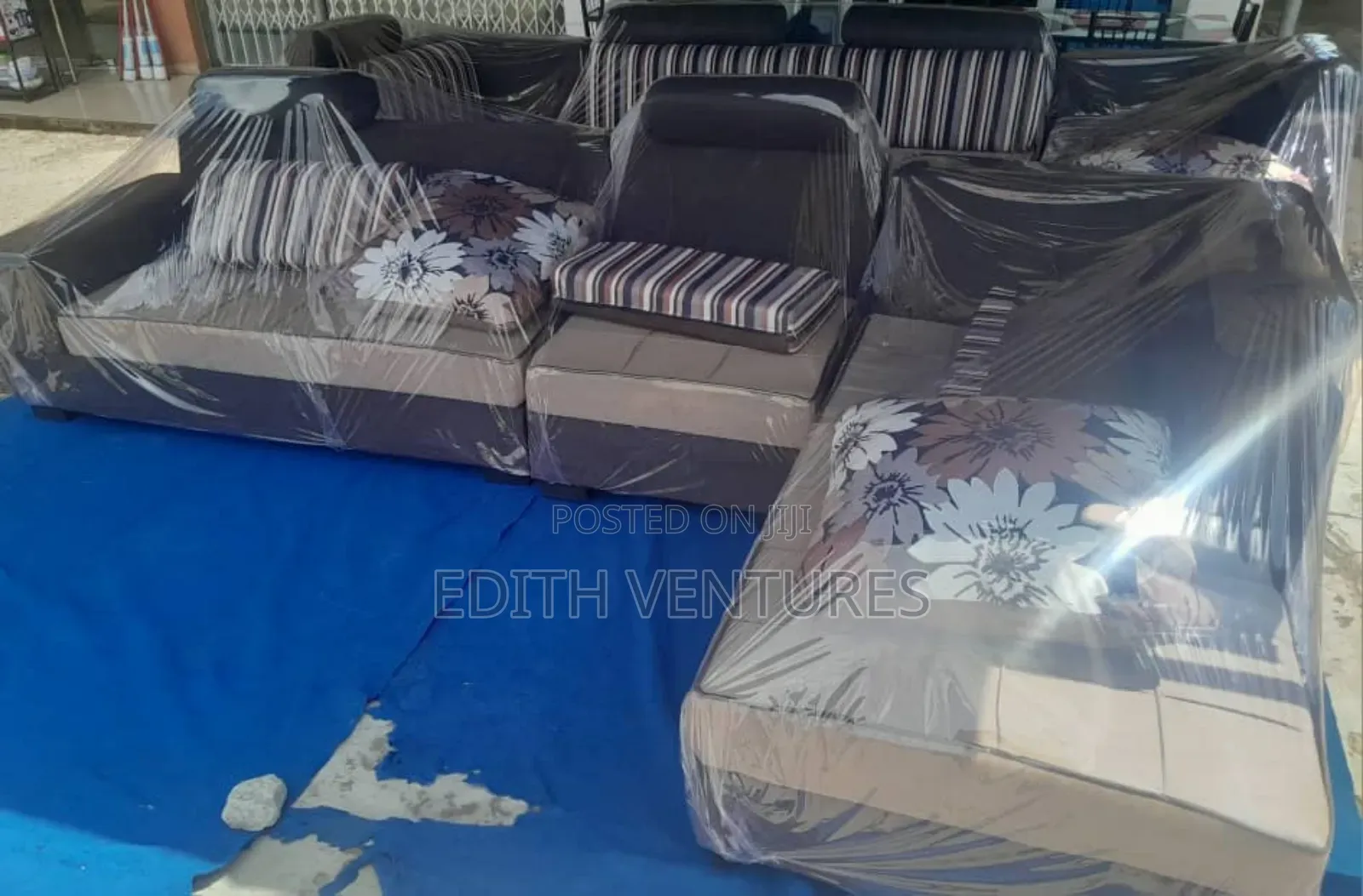Sofa L-Shaped Sofas.