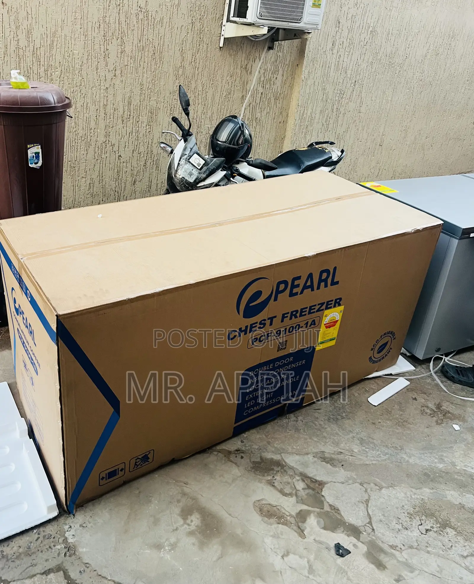 Affordable Pearl Pcf—9100-1a Single Door Electric Chest Freezer 