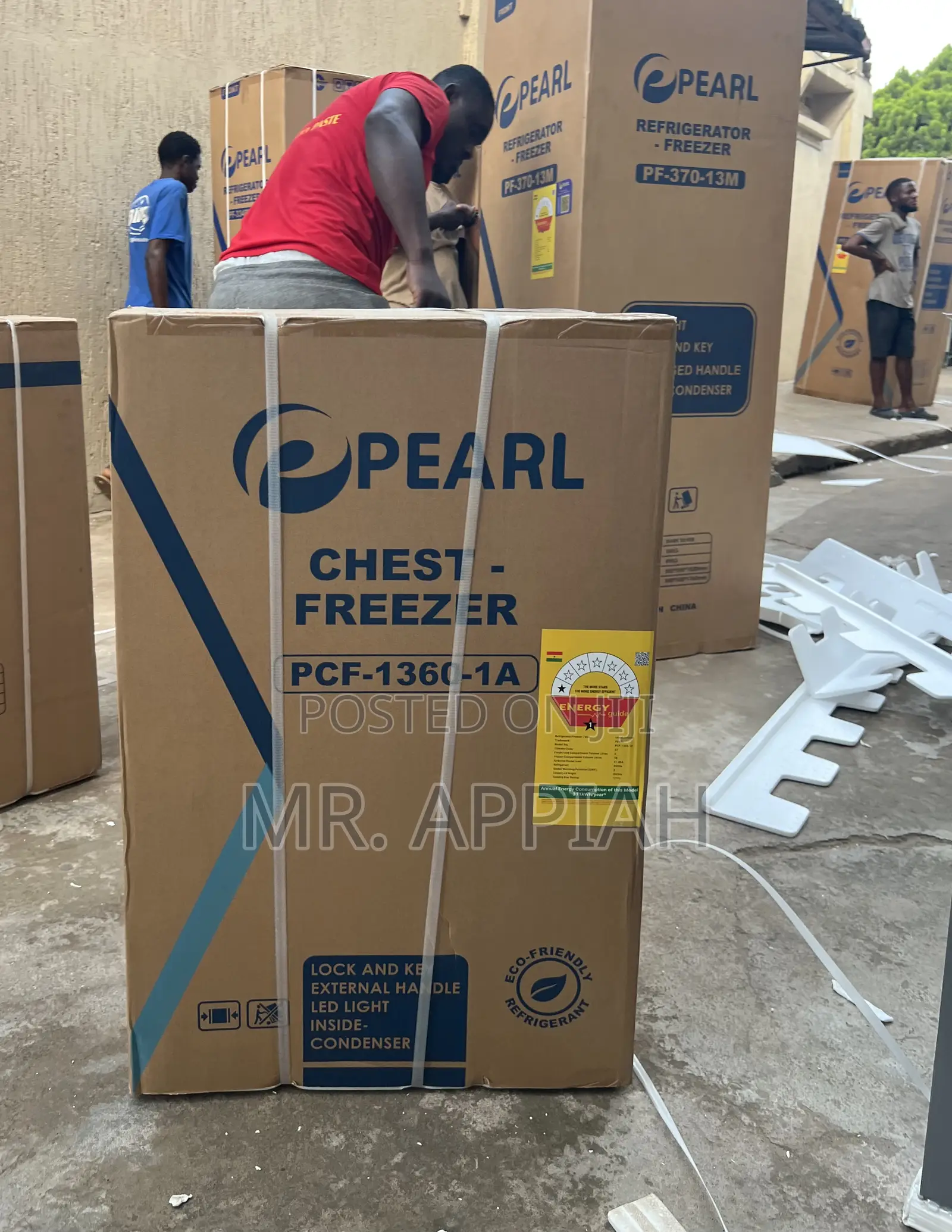 Original Pearl PCF-1360-1a 98ltrs Single Door Chest Freezer(Gray).