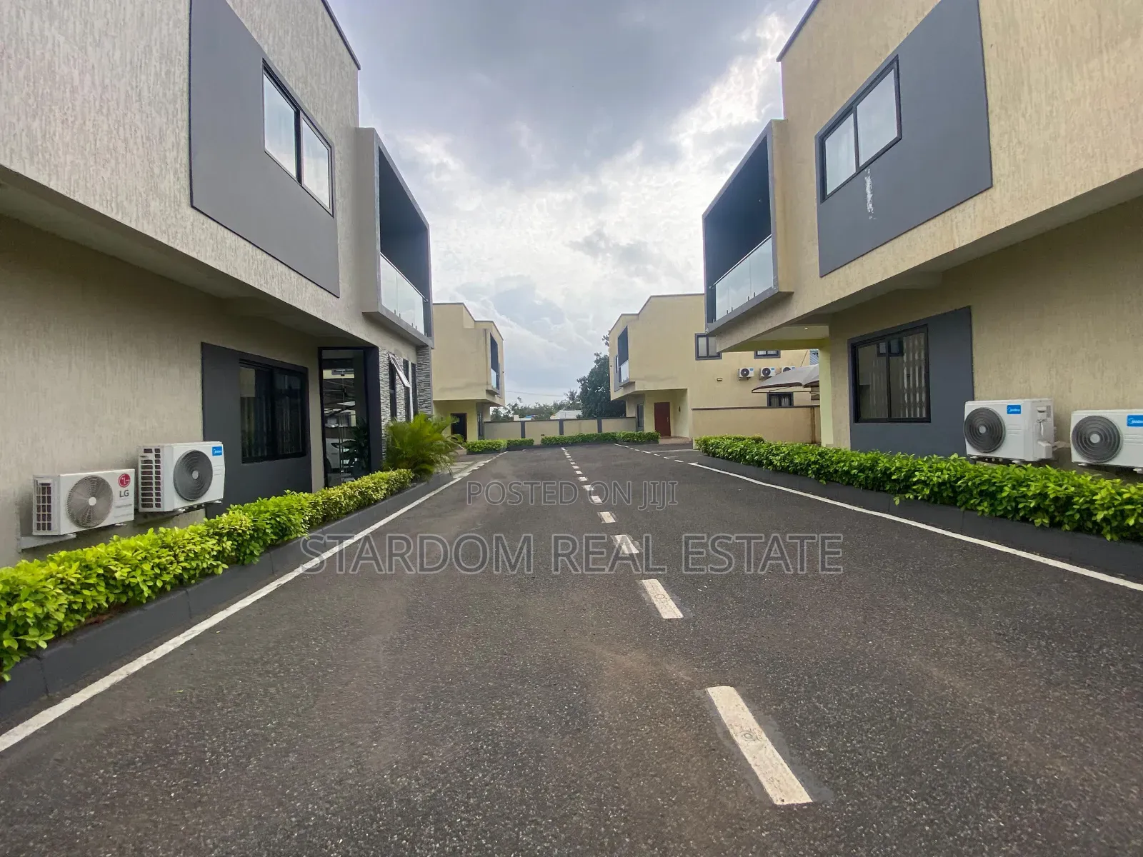 3bdrm Townhouse / Terrace in Agbogba for rent