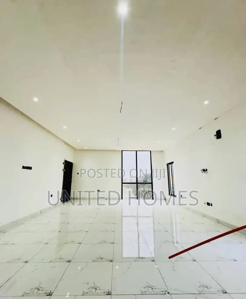 4bdrm House in East Legon for sale