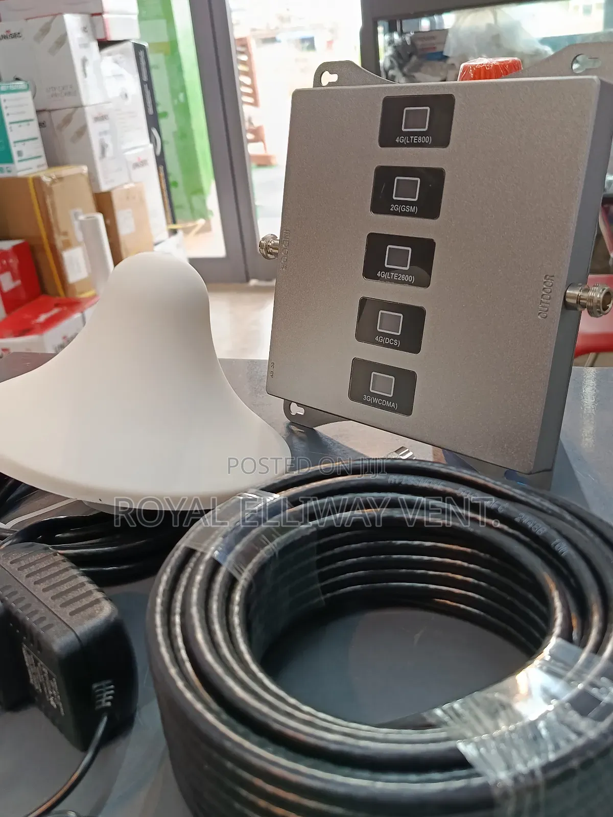 GSM Signal Booster With Omnidirectional Antenna