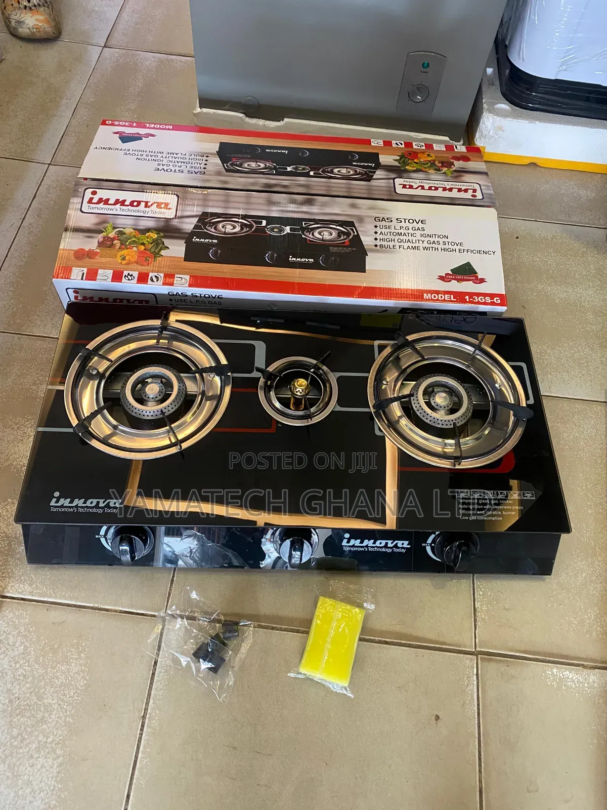 Innova Automatic Ignition 3 In Igas Stove With Top Glass