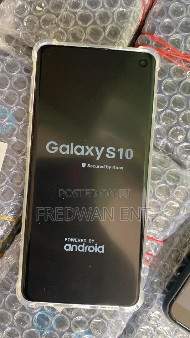 New Samsung Galaxy S10 128 GB