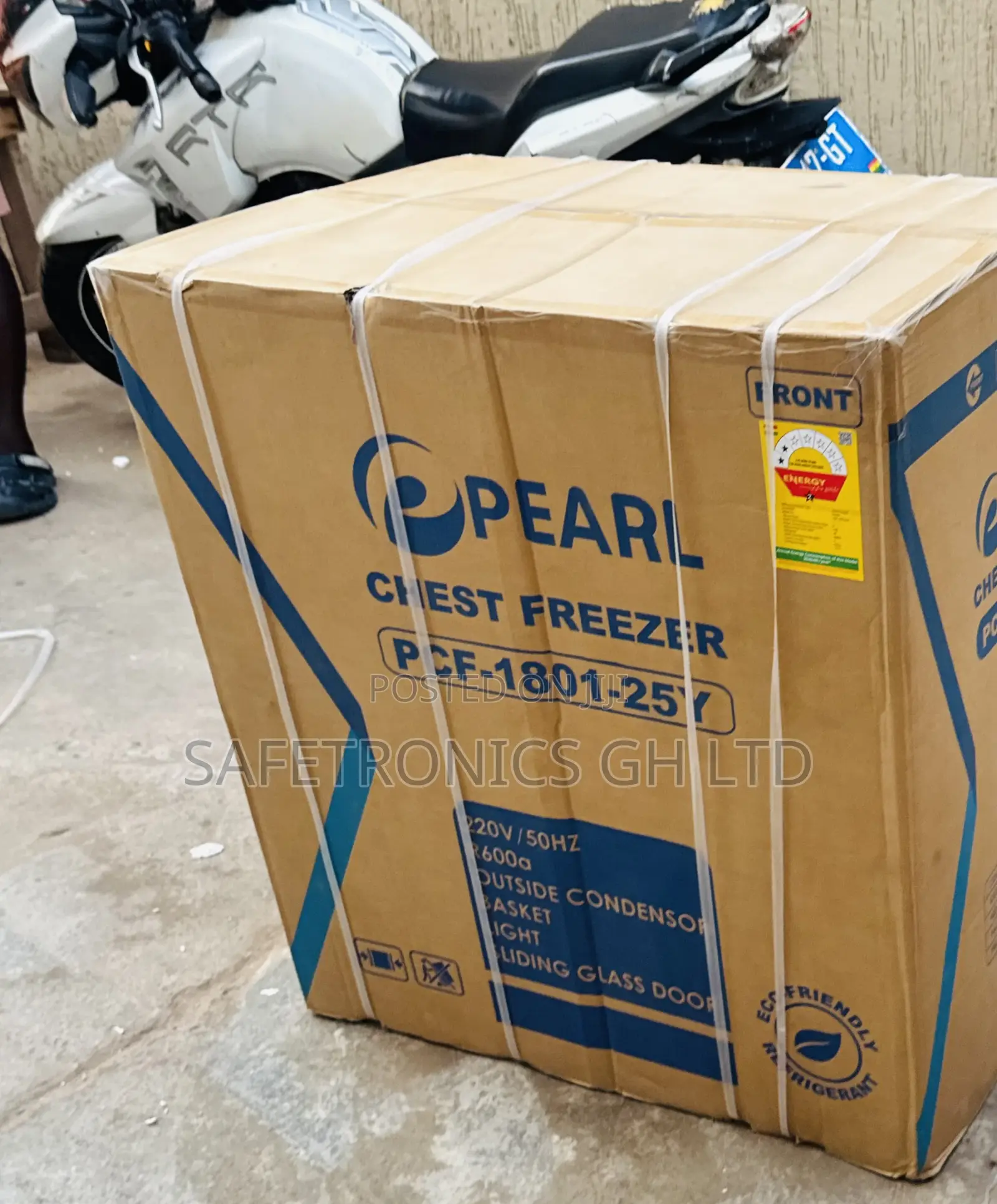 Best Reliable 150l Singledoor Pearl Electric PCF-1801-25y << Freezer
