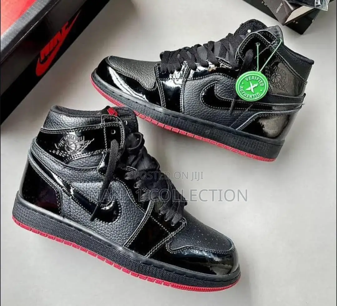 Nike Air Jordan 1 Retro High Og ‘Sp Gina’ Sneakers