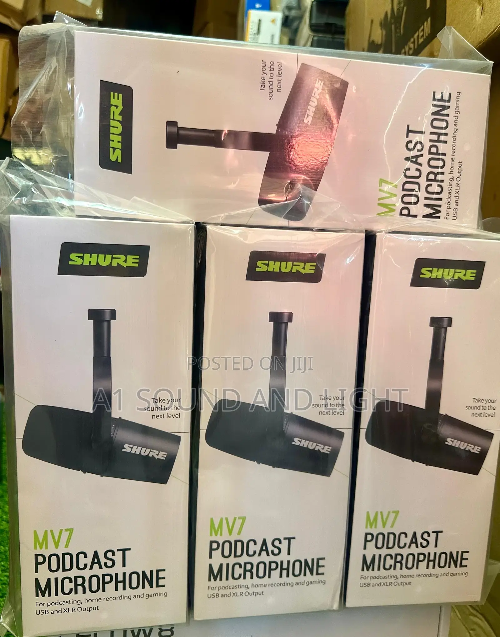 Shure Mv7 Dynamic Dual Xlr/Usb Podcasting Microphone, Black [4pcs]