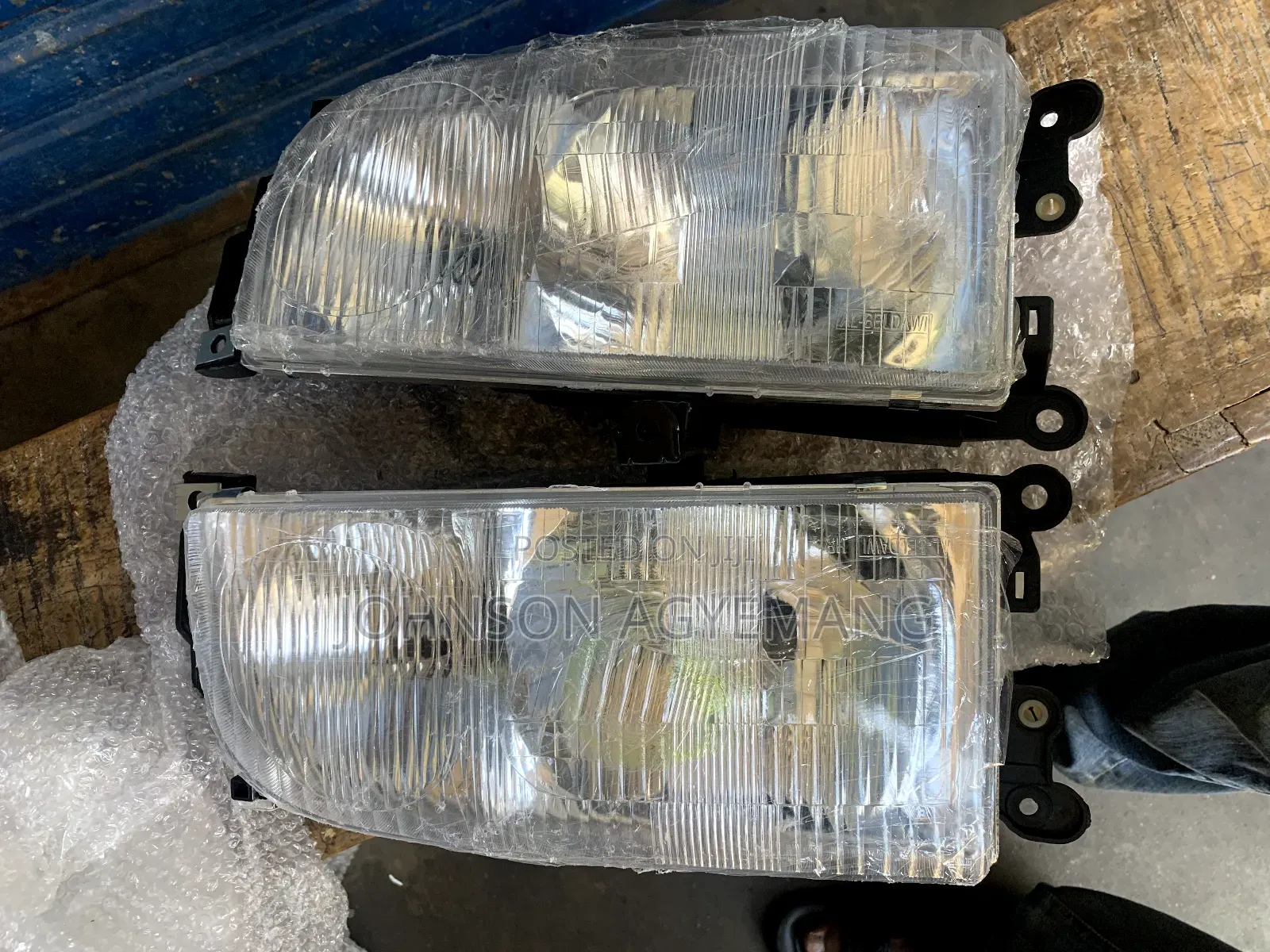 Kia Bongo Frontier Headlight