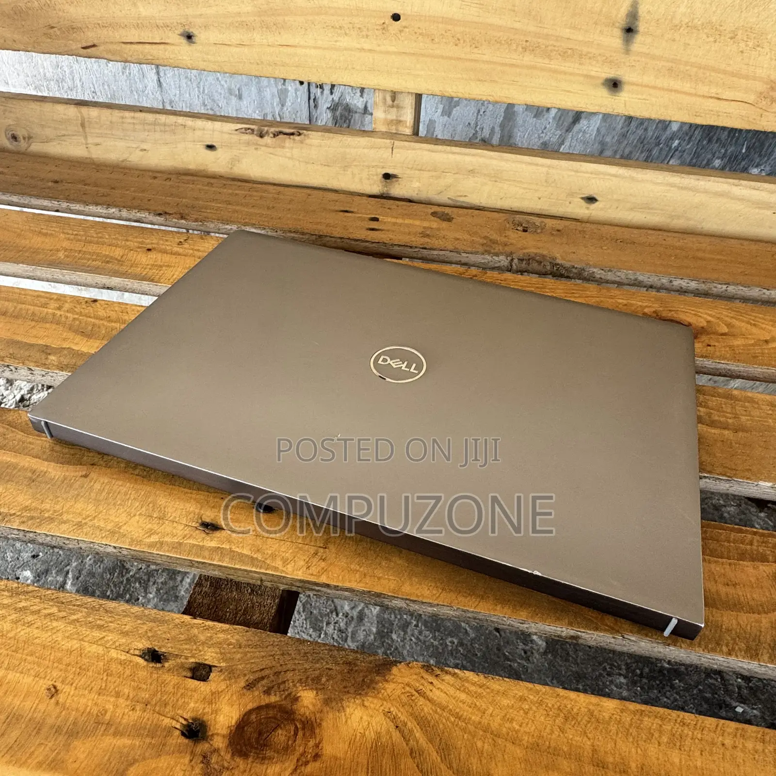 Laptop Dell Vostro 14 5000 8GB AMD Ryzen 5 SSD 256GB