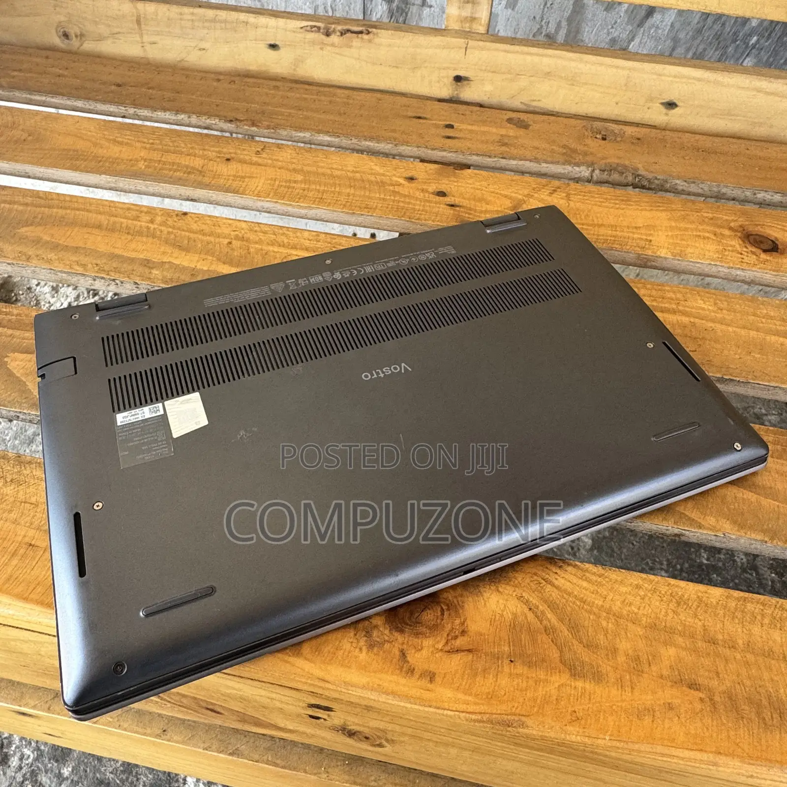 Laptop Dell Vostro 14 5000 8GB AMD Ryzen 5 SSD 256GB