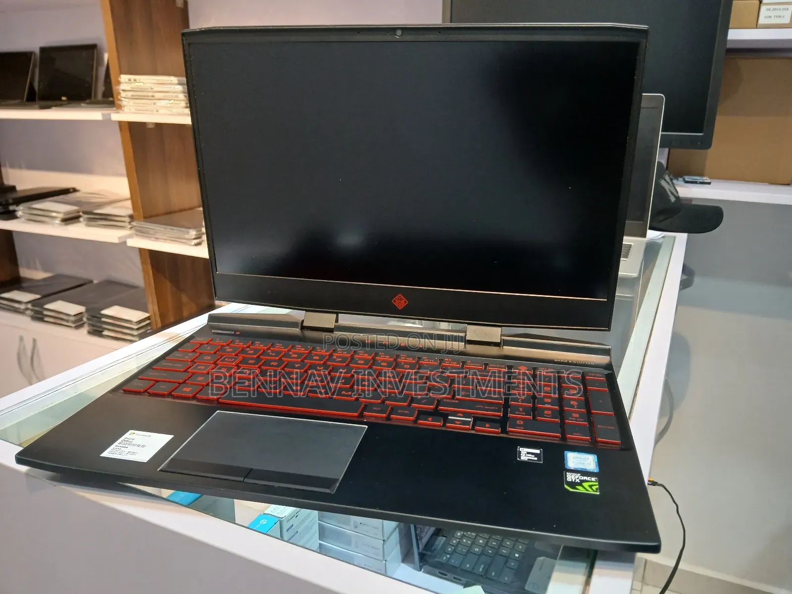 Laptop HP Omen 15 8GB Intel Core i5 HDD+SSD 1T