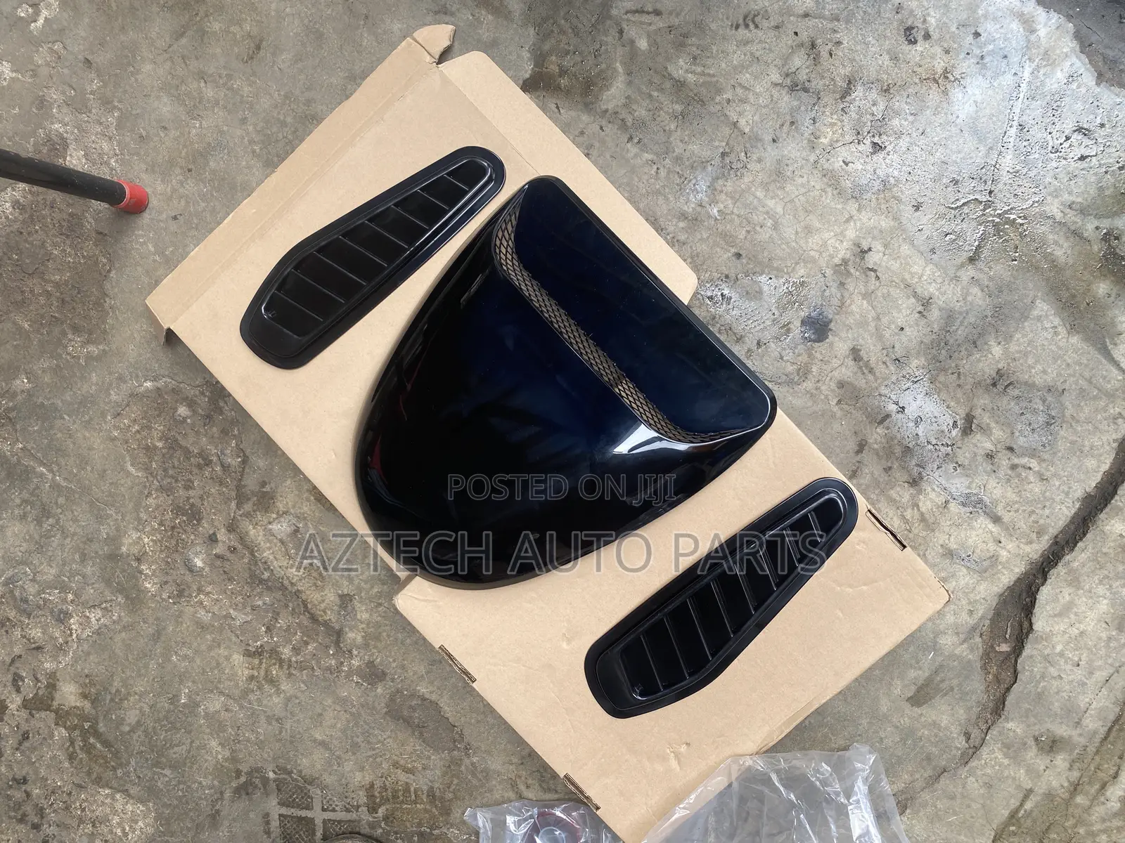 Car Bonnet / Hood Vents (For All Cars)