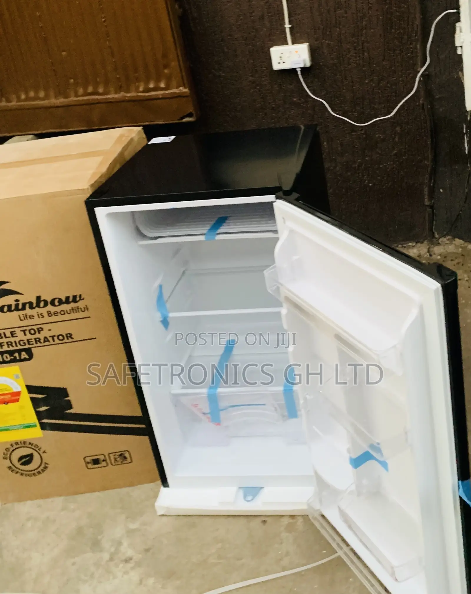Aquachill Top Mount 90l Rf-108 Rainbow Tabletop 1 Door